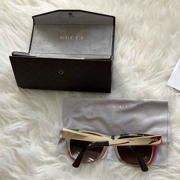 Floral Gucci Sunglasses EUC - Picture 9 of 9
